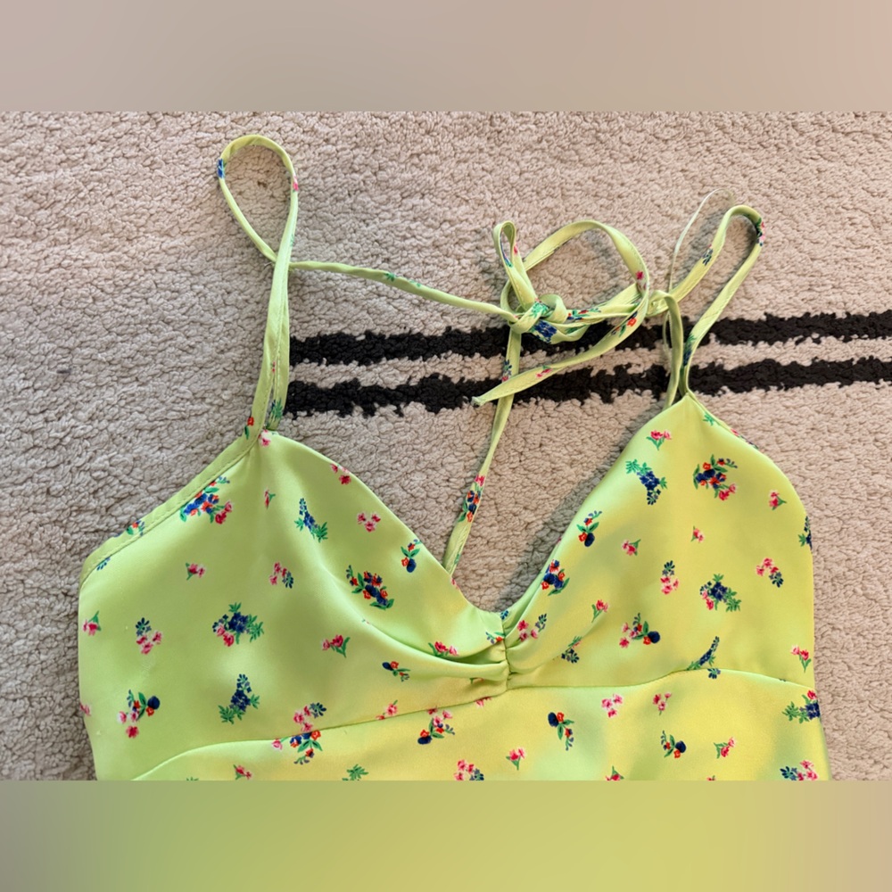 Zara floral satin dress - Picture 4 of 10